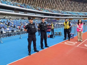 490a103a8347d6d1b259d0620c5c436b_